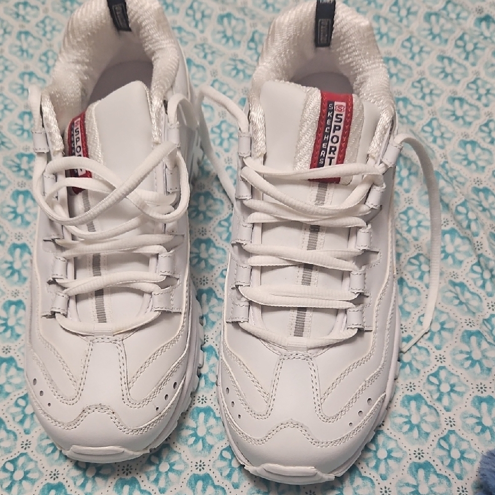 White Skechers Sport Shoes Size 9.5
